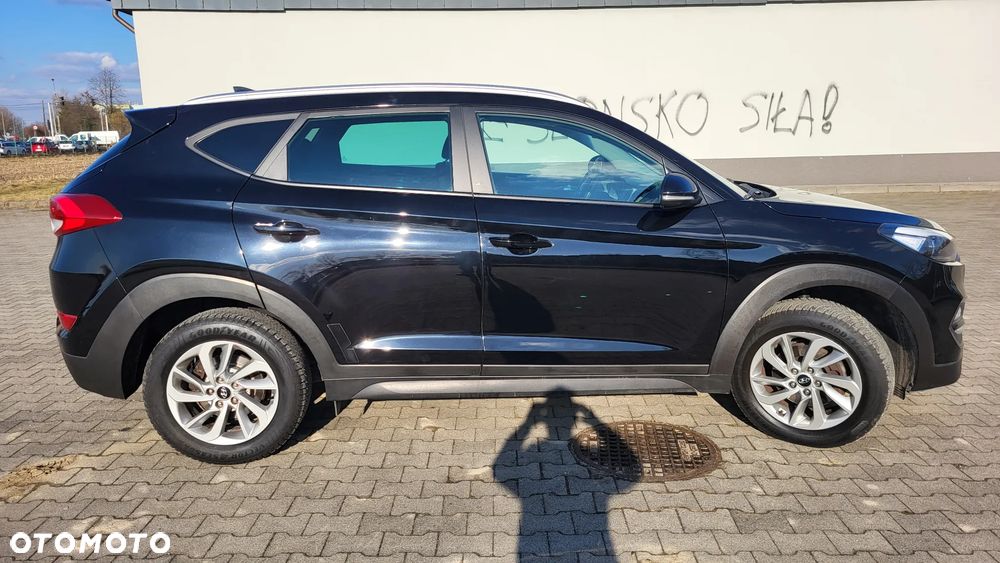 Hyundai Tucson blue 1.6 GDi 2WD Classic - 36