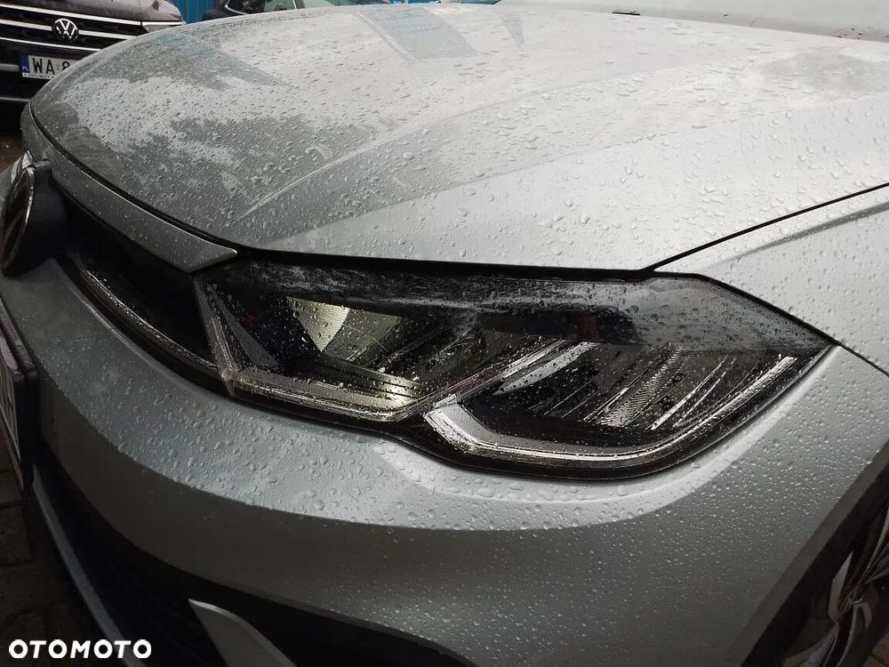 Volkswagen Polo - 23