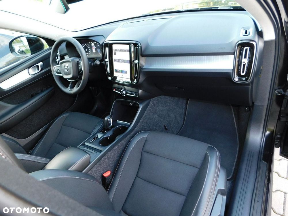 Volvo XC 40 D3 Momentum Pro - 9
