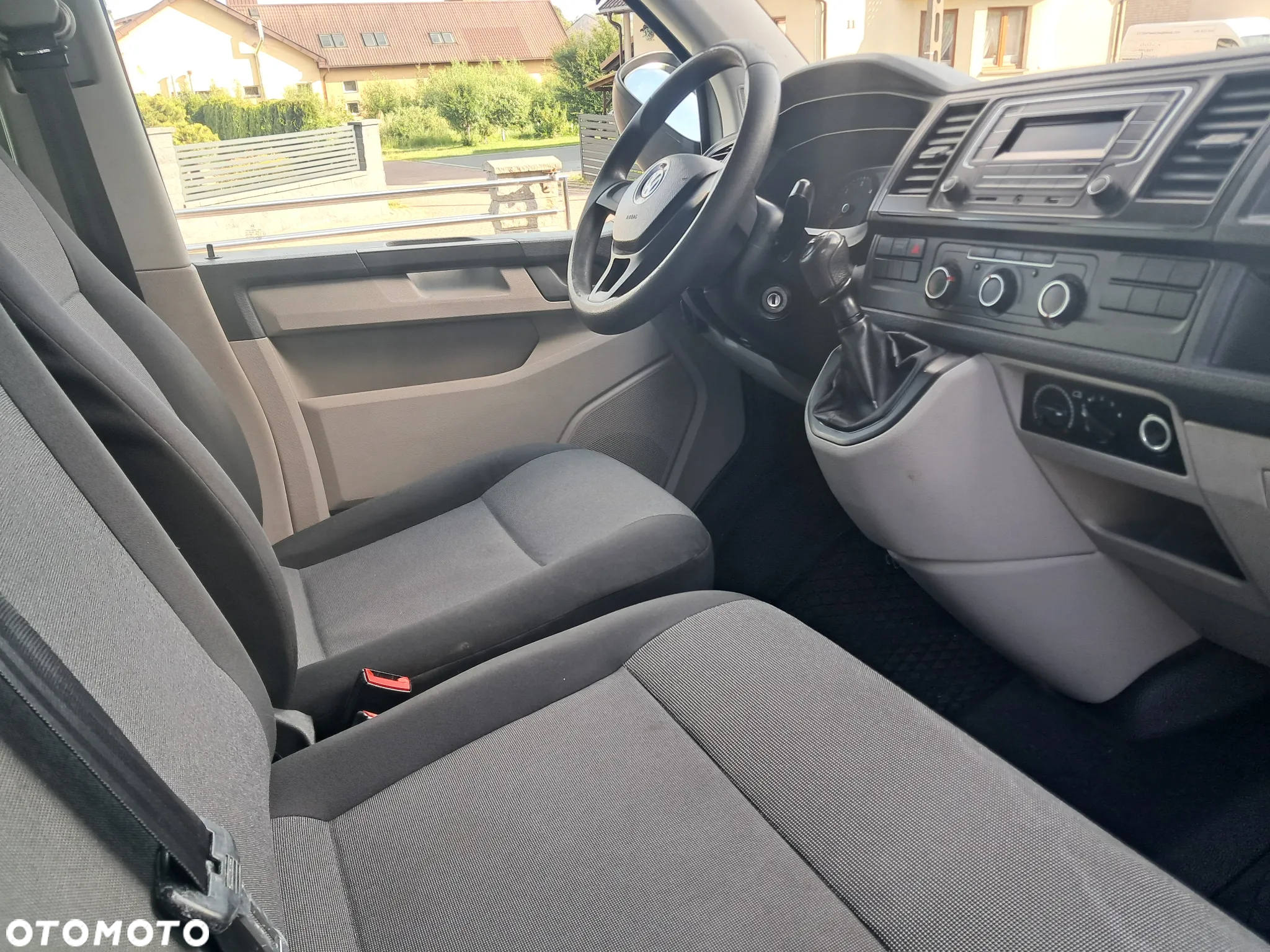 Volkswagen Transprter T6 - 15