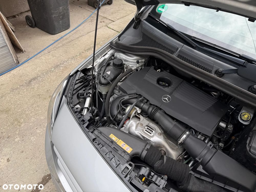 Mercedes-Benz Klasa B 180 (BlueEFFICIENCY) 7G-DCT - 12