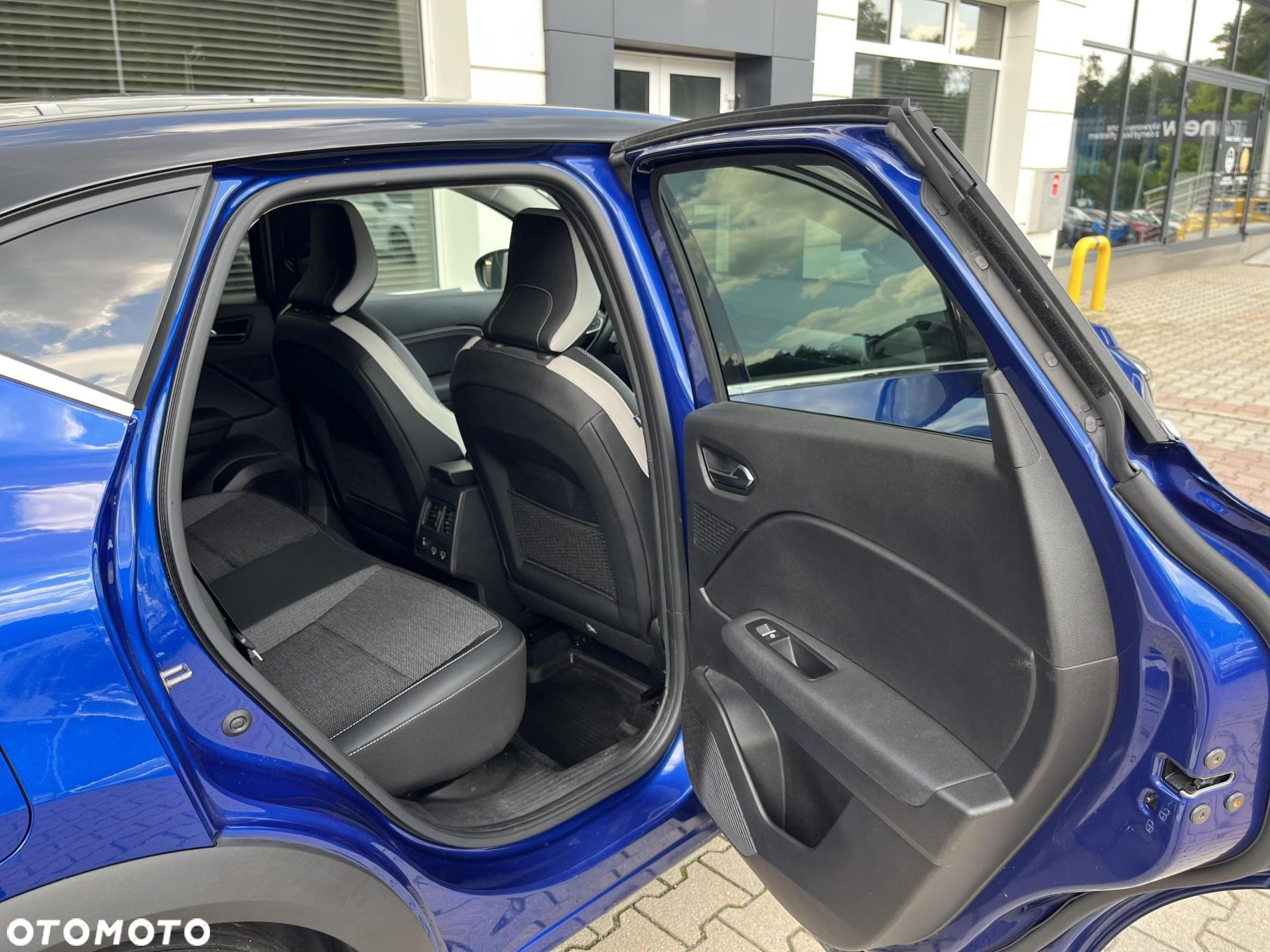 Renault Captur - 22