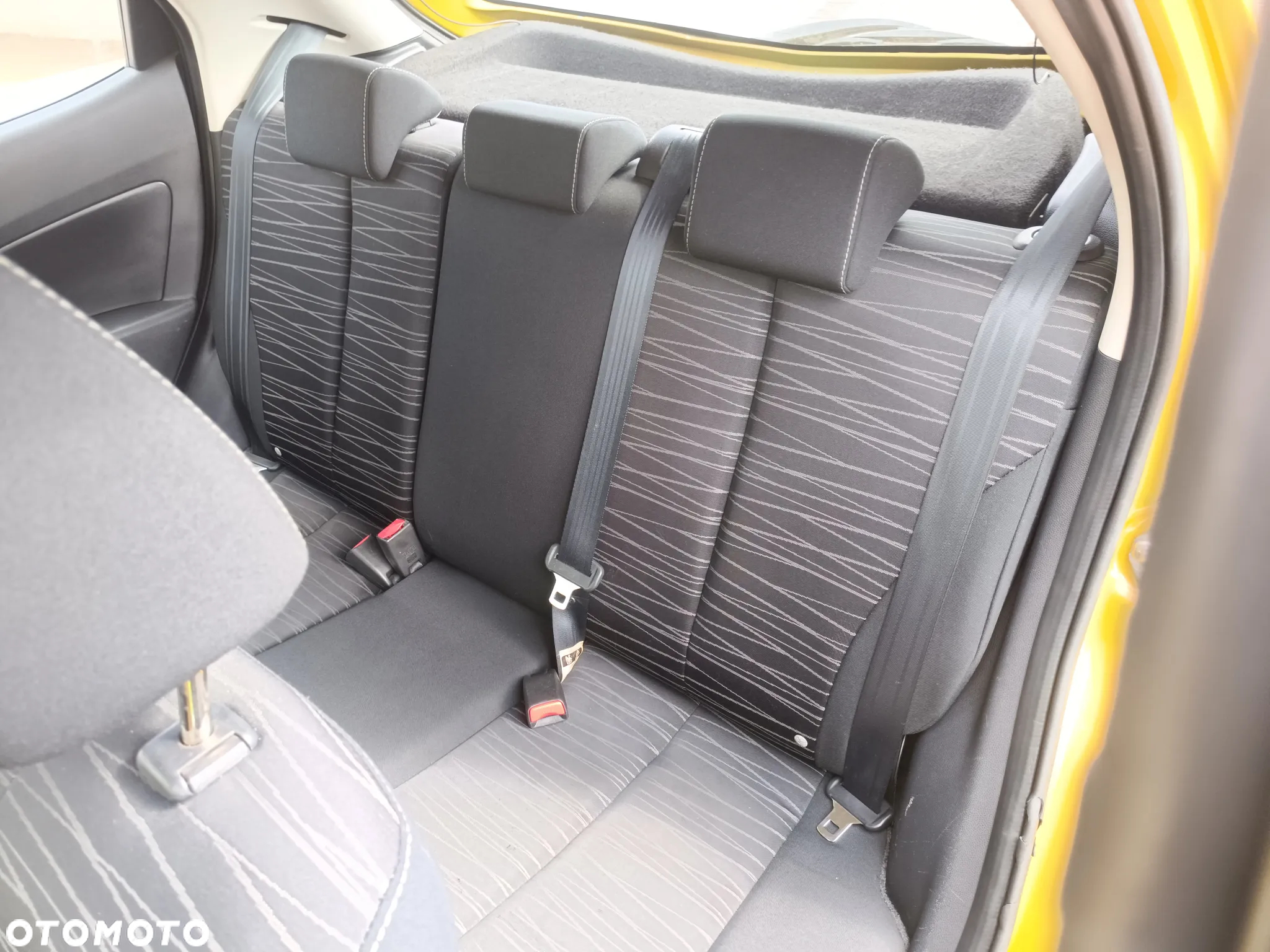 Mazda 2 - 13