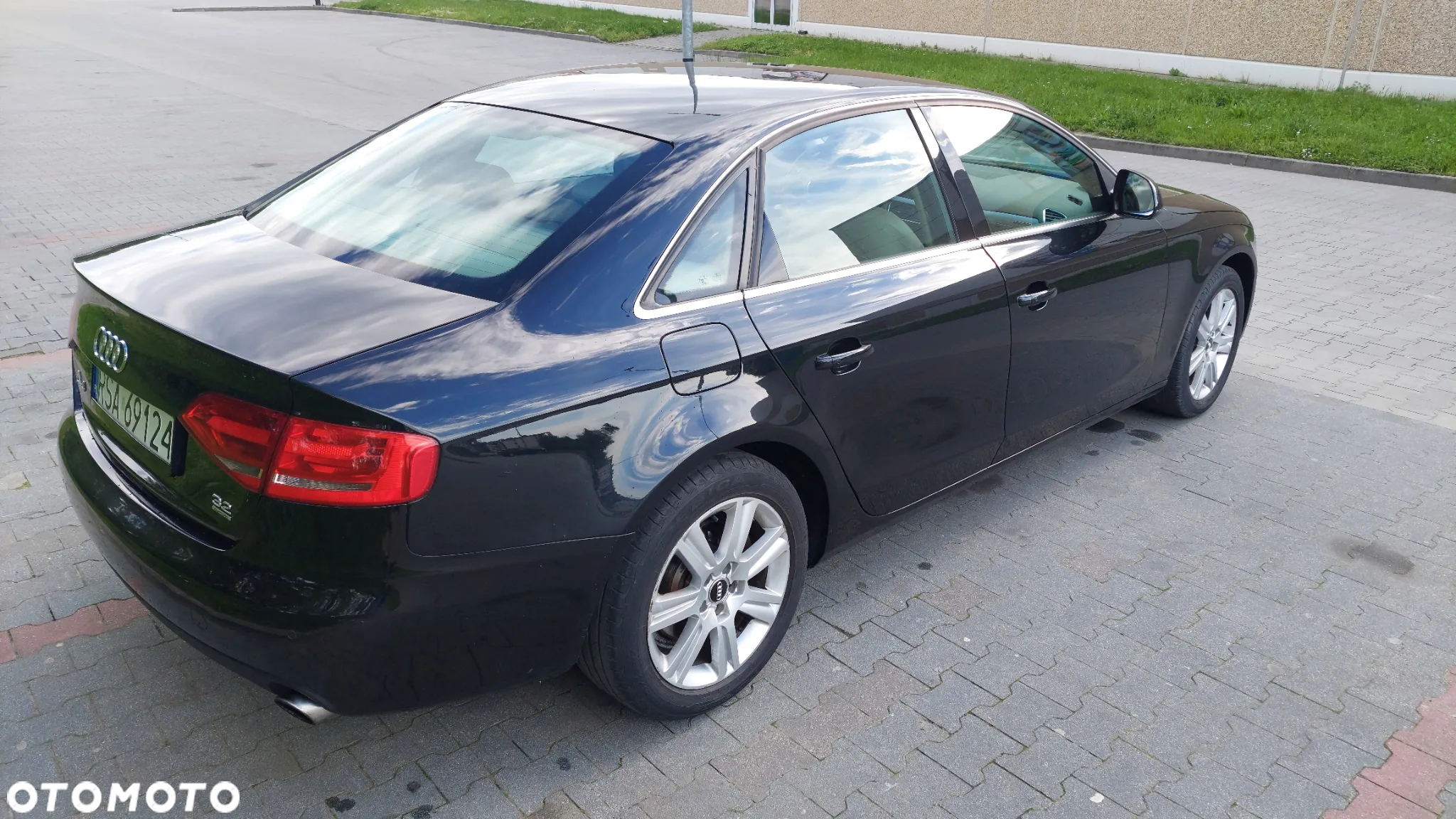 Audi A4 3.2 FSI Quattro - 8