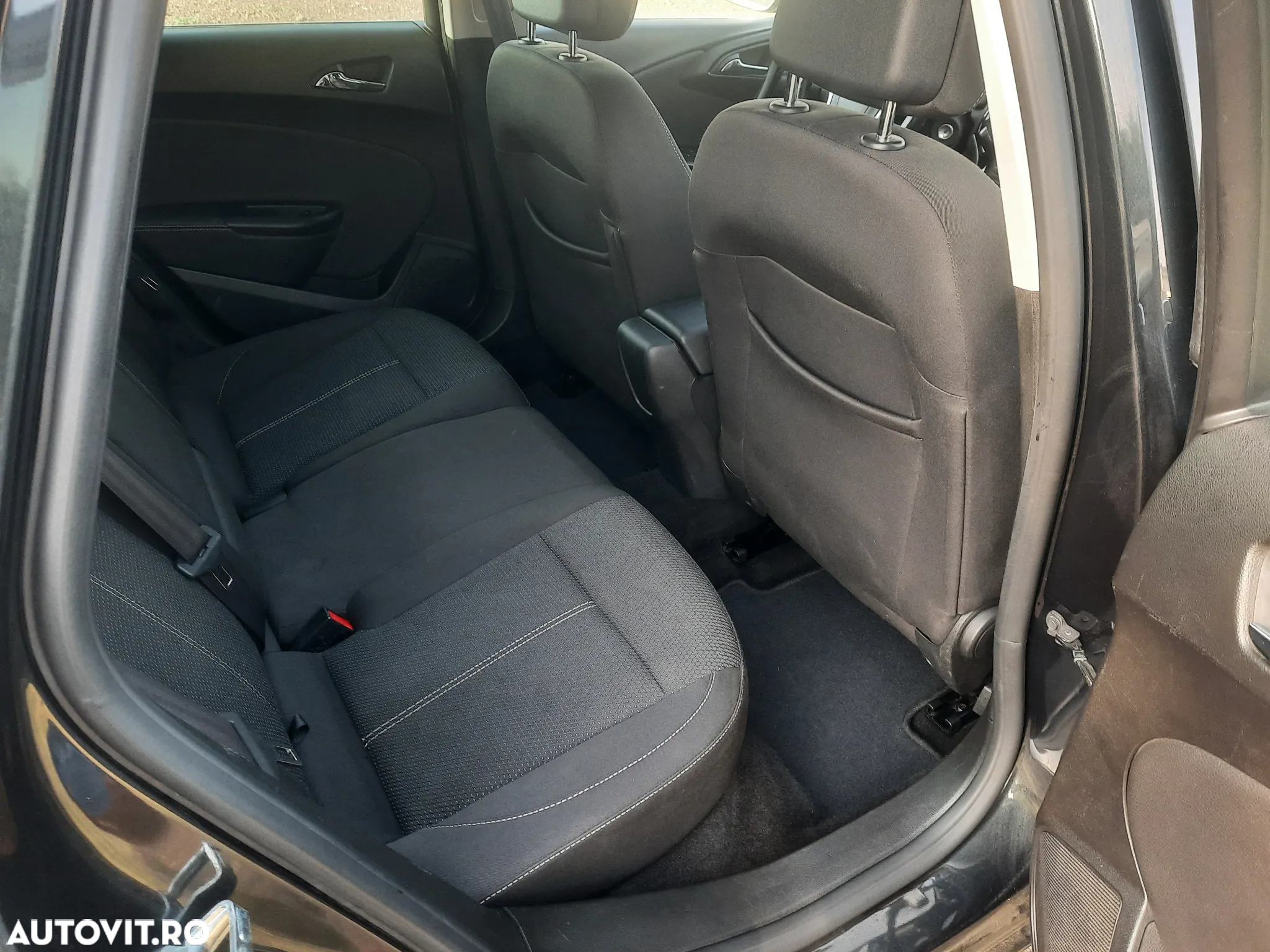 Opel Astra 1.6 D (CDTI) Sports Tourer Innovation - 8
