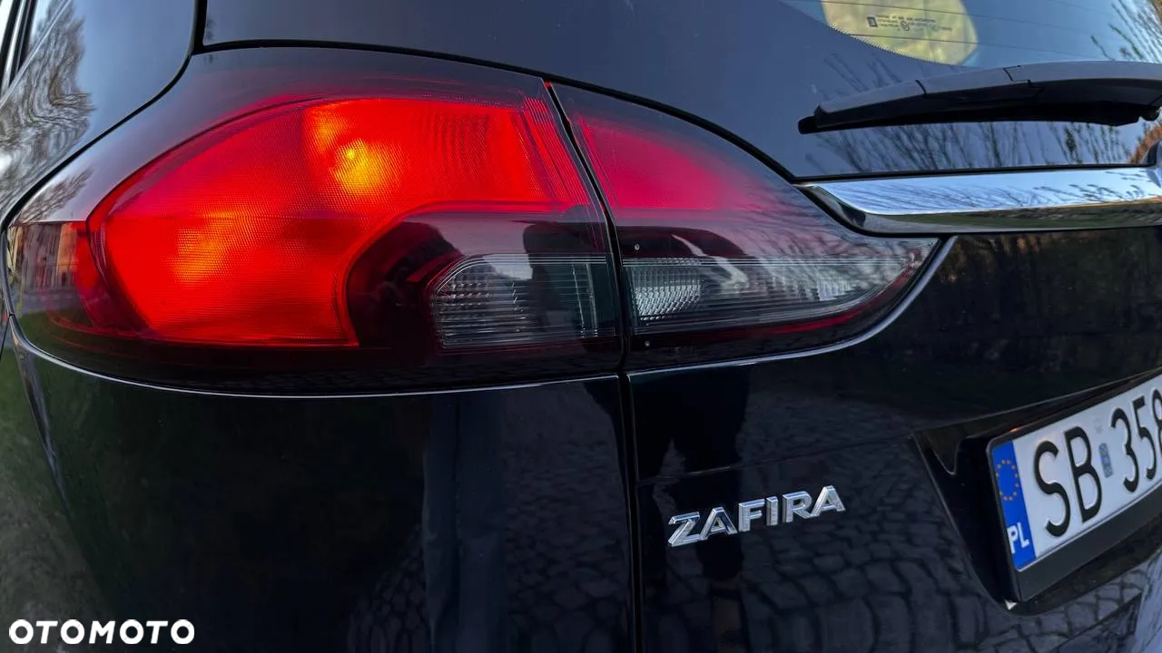 Opel Zafira 1.6 CDTI Elite S&S - 13
