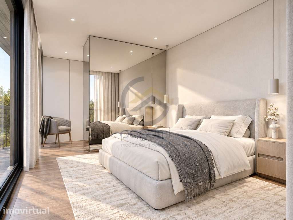 T4 Apartamento - Varanda - Garagem - Estação Ferroviária a 1 km - E... - Grande imagem: 5/12