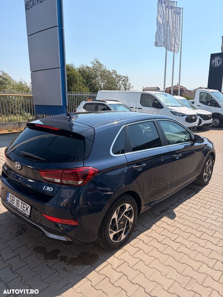 Hyundai i30 1.5 96CP M/T Highway - 4