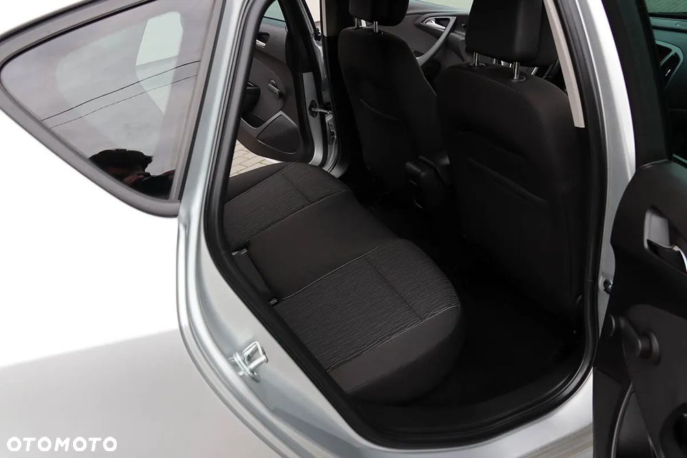 Opel Astra IV 1.7 CDTI Enjoy - 26