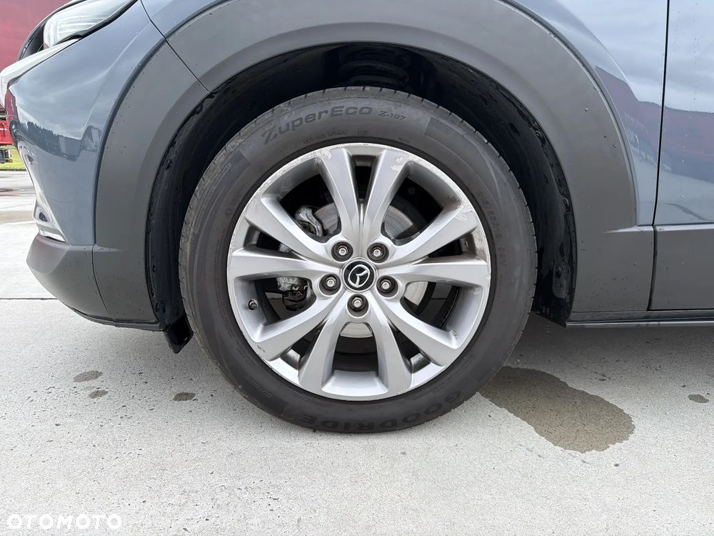 Mazda CX-30 2.0 mHEV Hikari 2WD - 18