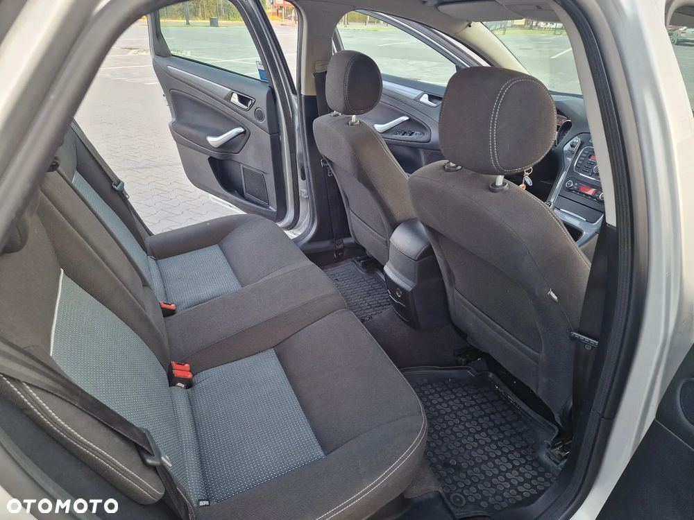 Ford Mondeo 1.6 T Titanium - 5