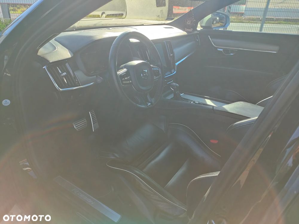 Volvo S90 D3 R-Design - 16