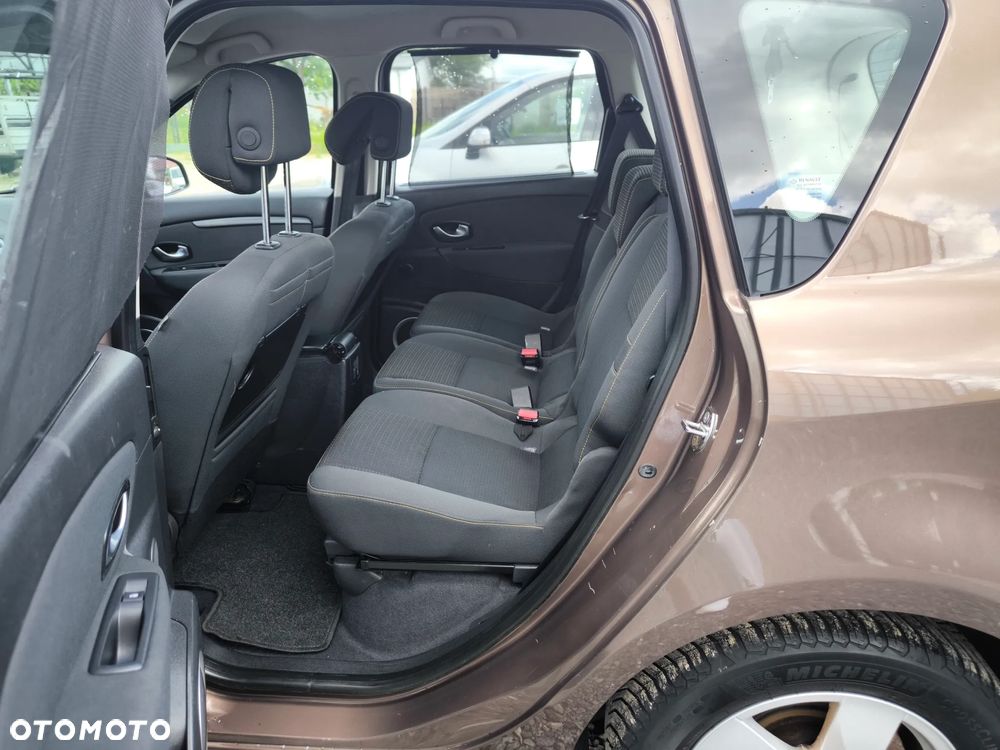 Renault Scenic 2.0 16V 140 CVT Dynamique - 13