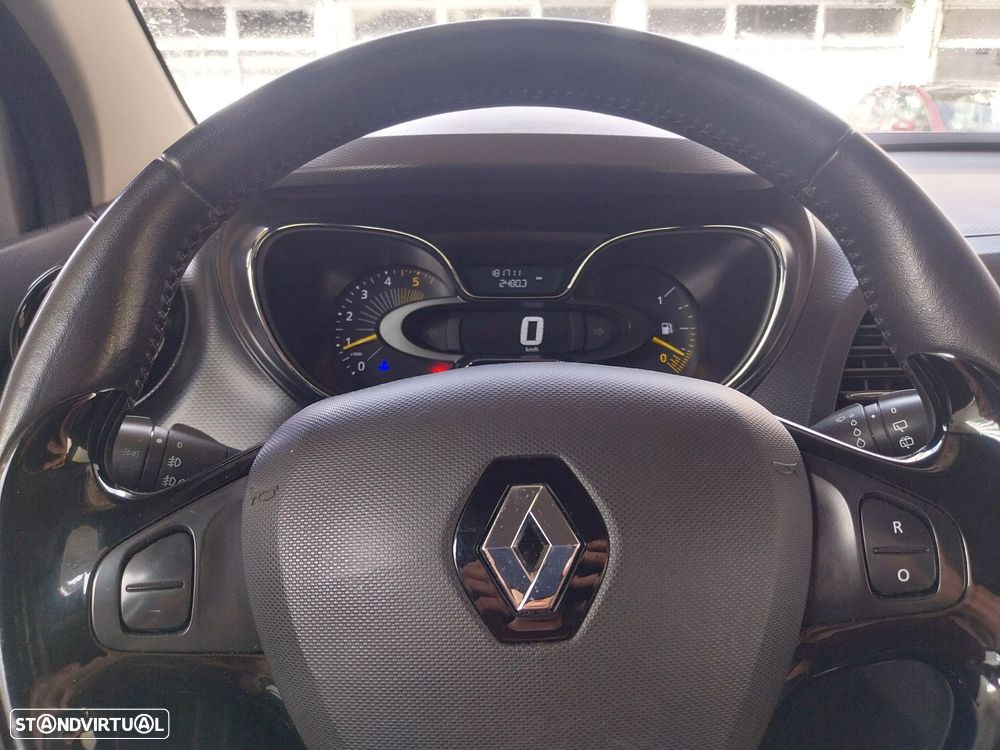 Renault Captur 1.5 dCi Exclusive - 6