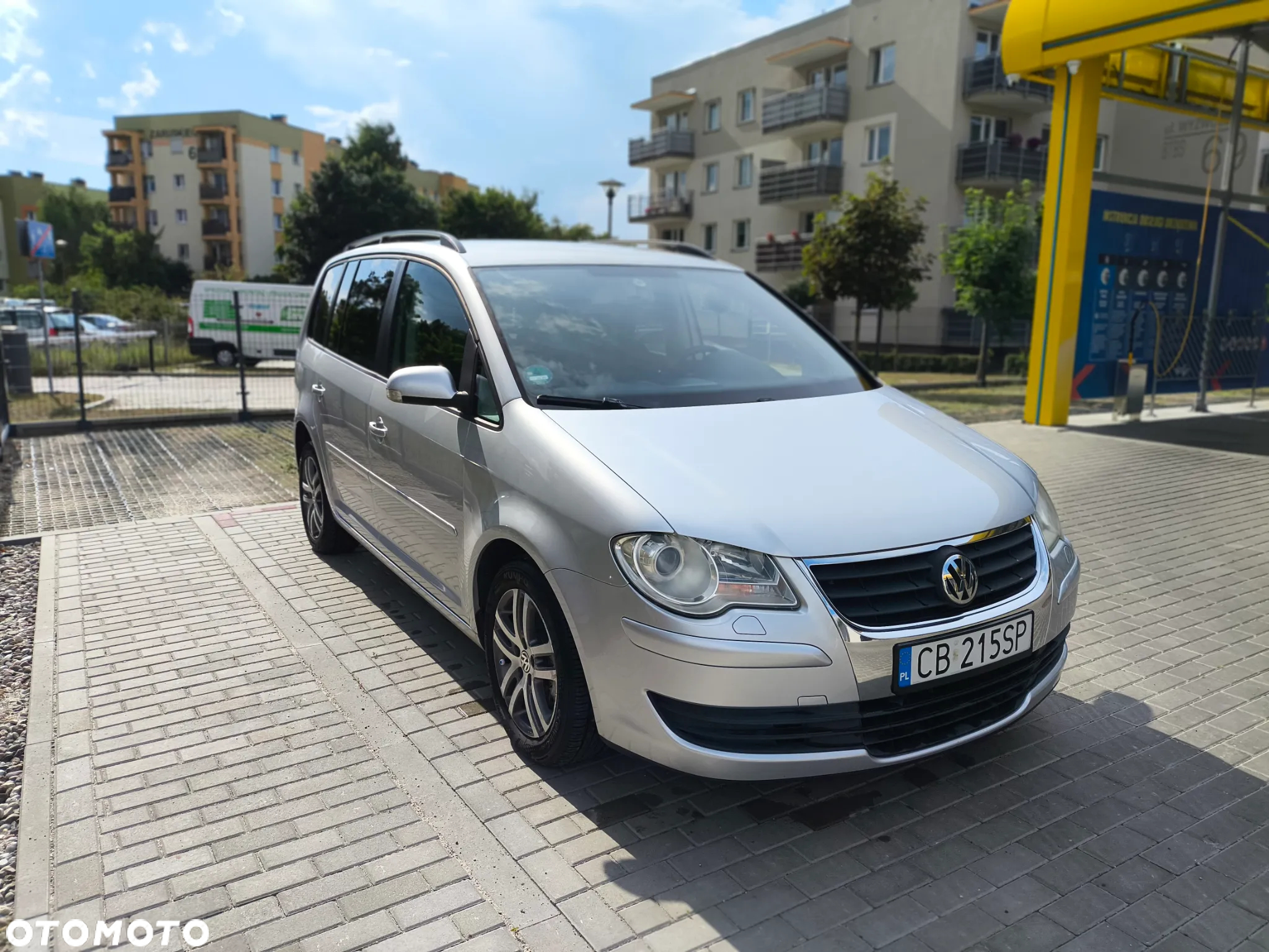 Volkswagen Touran 1.6 - 5