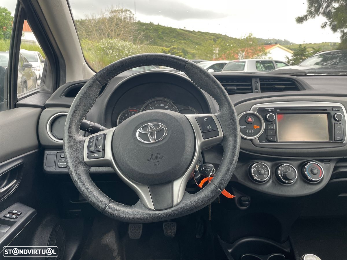 Toyota Yaris 1.0 VVT-i Trend - 9