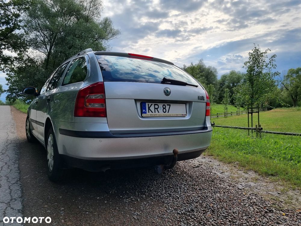 Skoda Octavia 1.6 Tour Classic - 3