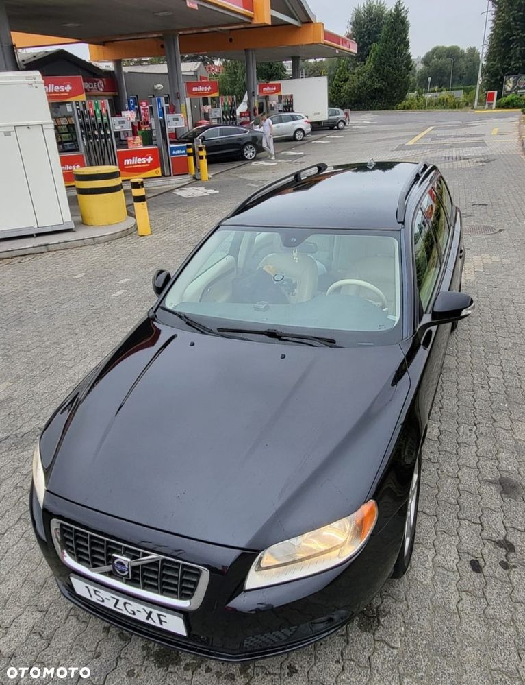 Volvo V70 2.5T Momentum - 11