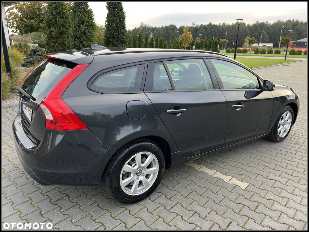 Volvo V60 - 11