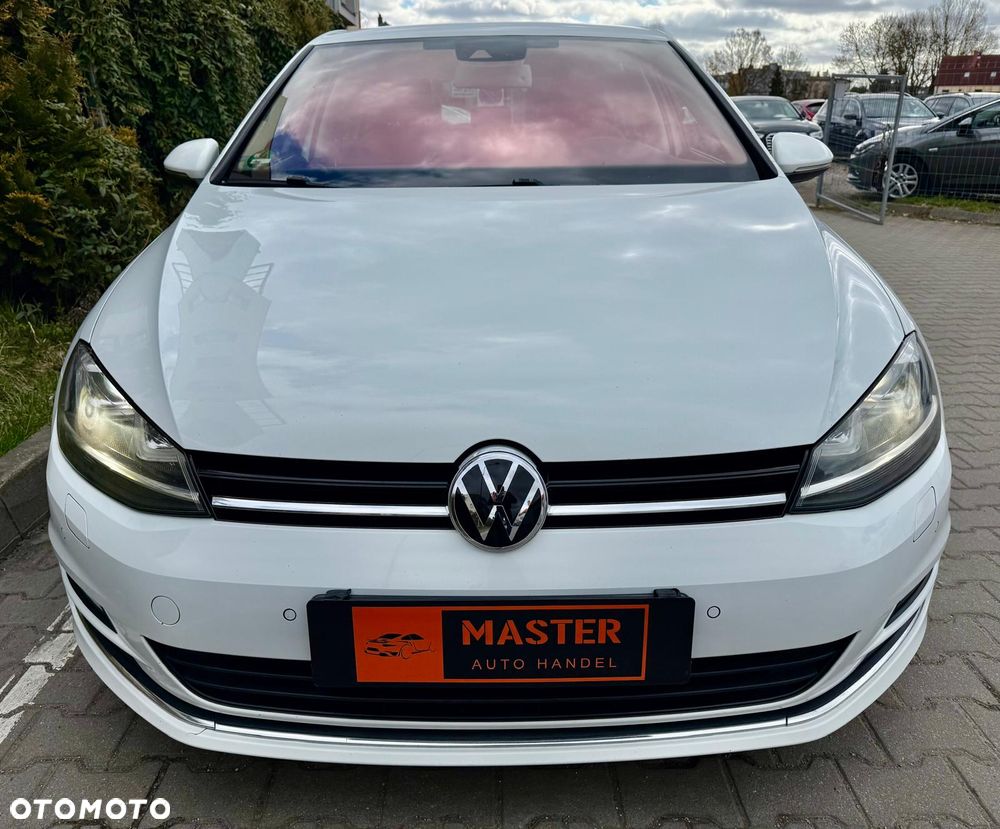 Volkswagen Golf - 20