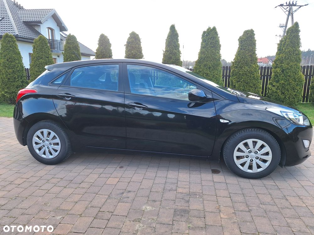 Hyundai i30 1.4 Classic EU5 - 9