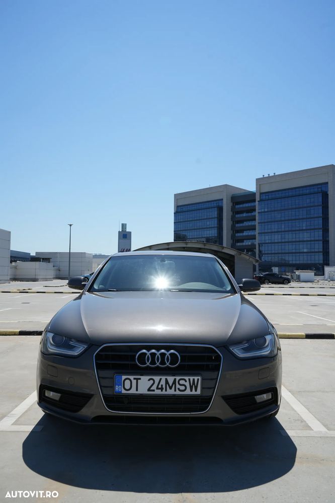 Audi A4 Limuzina - 1