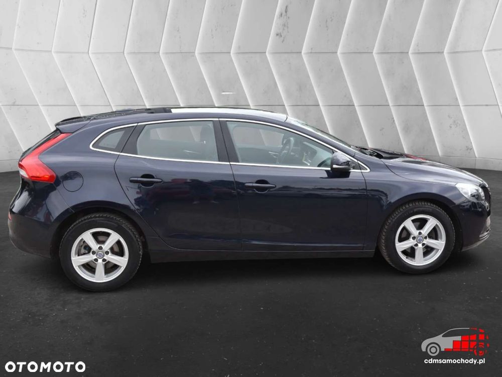 Volvo V40 - 11