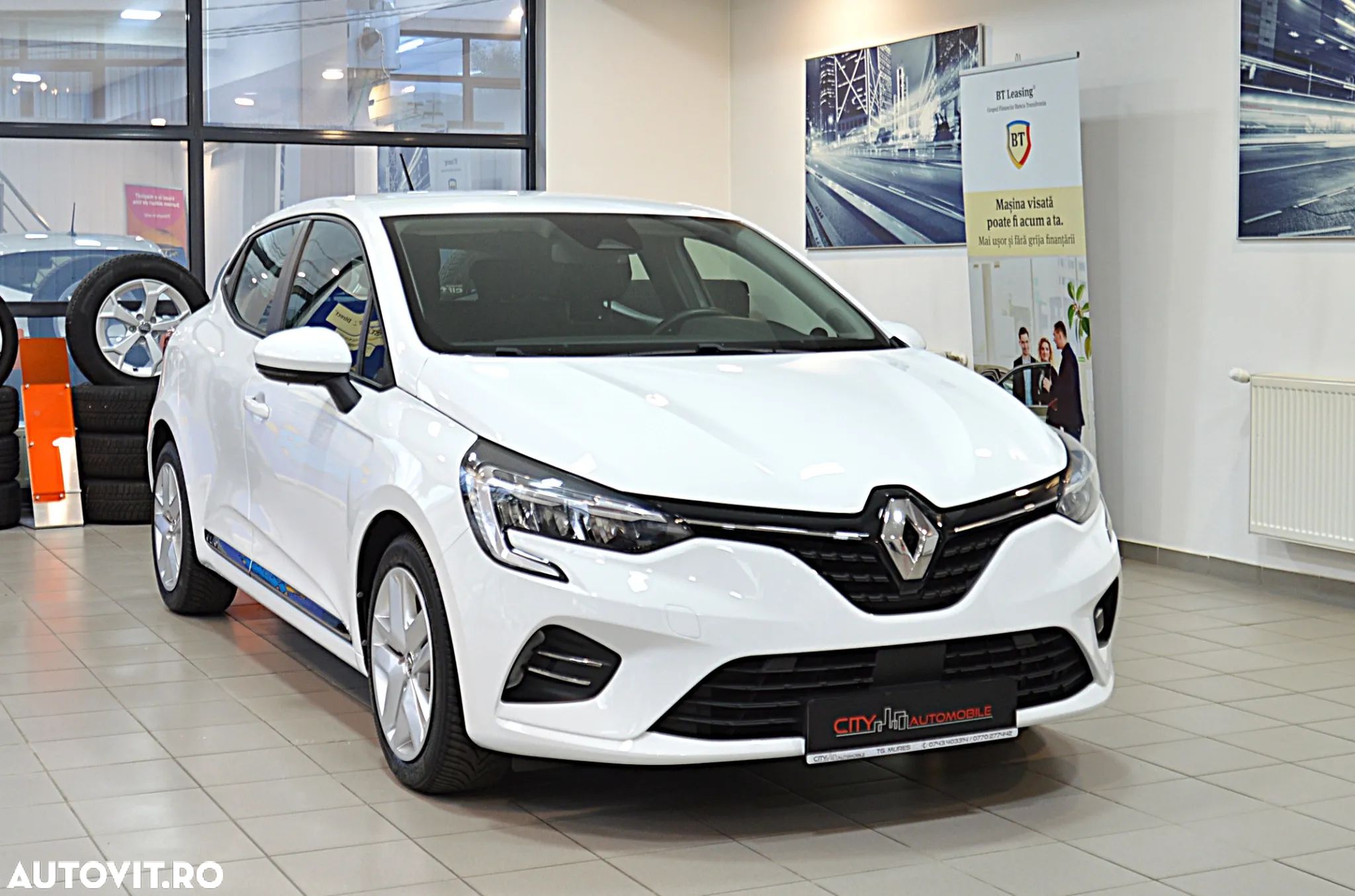 Renault Clio E-TECH Hybrid 140 BUSINESS EDITION - 1