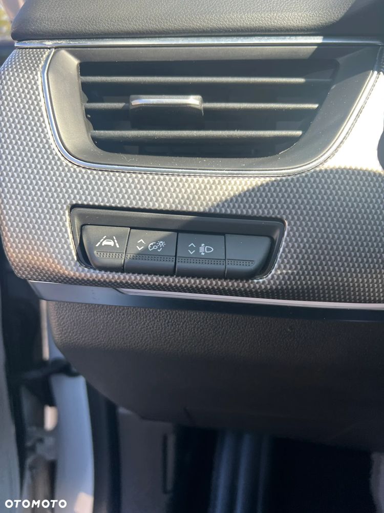 Renault Arkana E-TECH 145 INTENS - 24