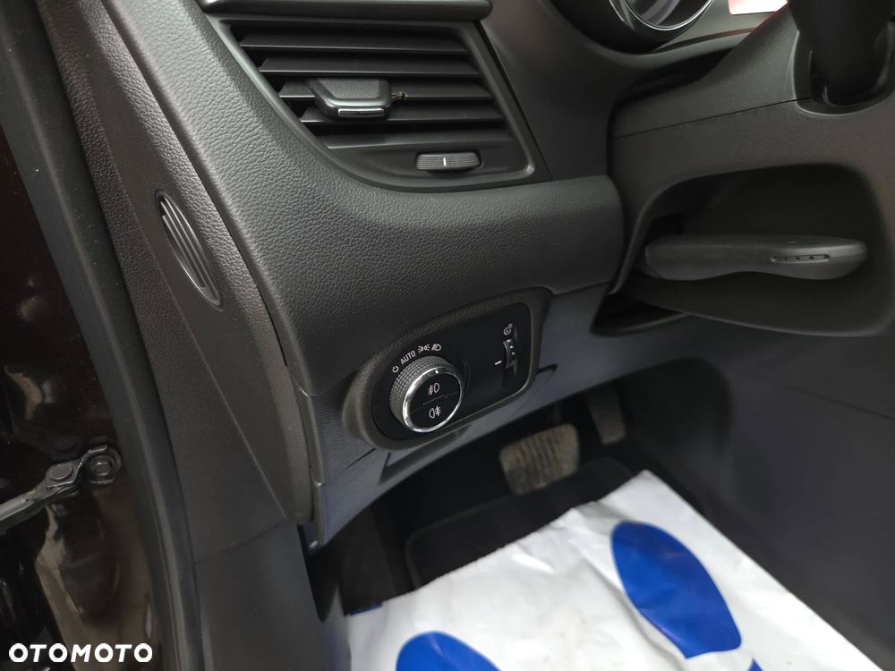 Opel Zafira Tourer 1.4 Turbo Automatik Business Innovation - 25