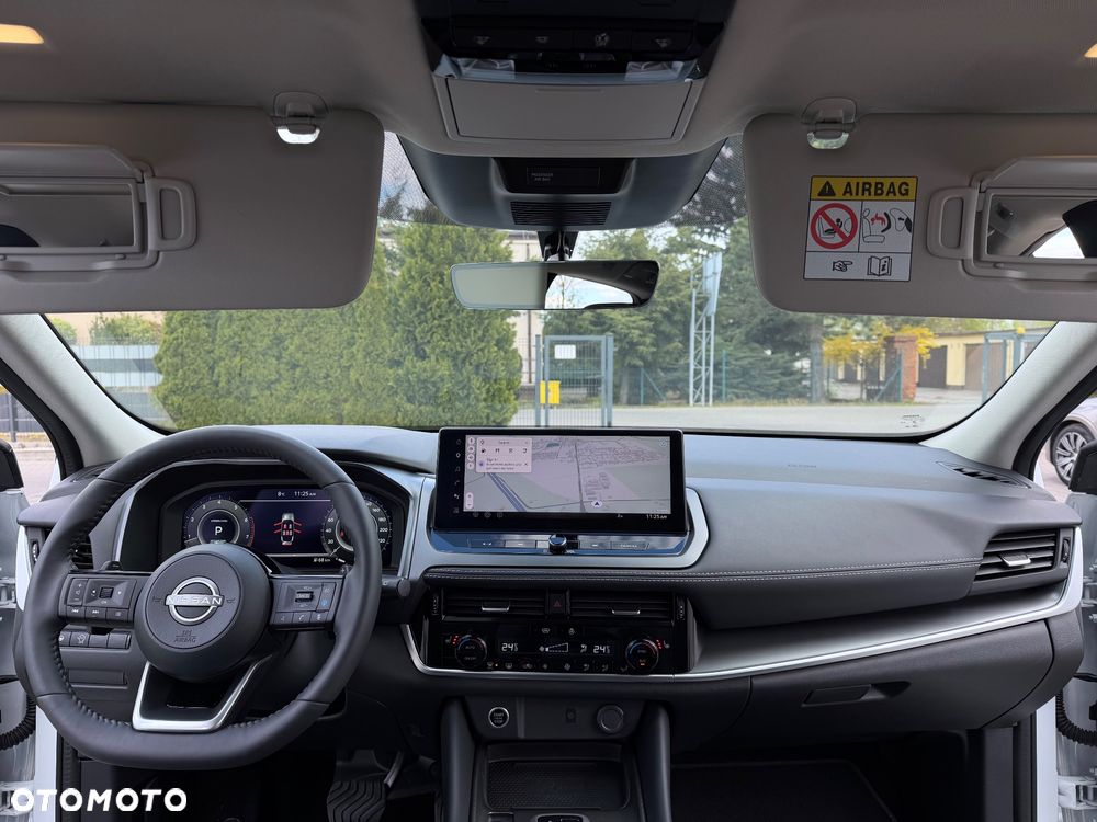 Nissan Qashqai 1.3 DIG-T N-Connecta DCT - 21