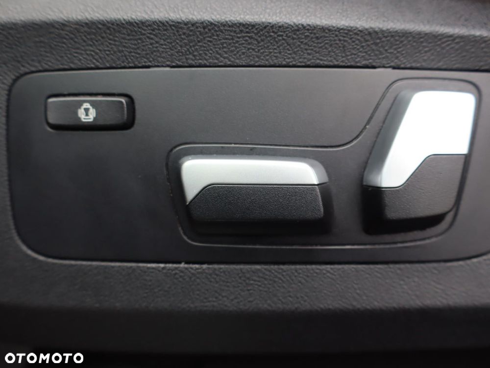 BMW X5 xDrive25d - 17