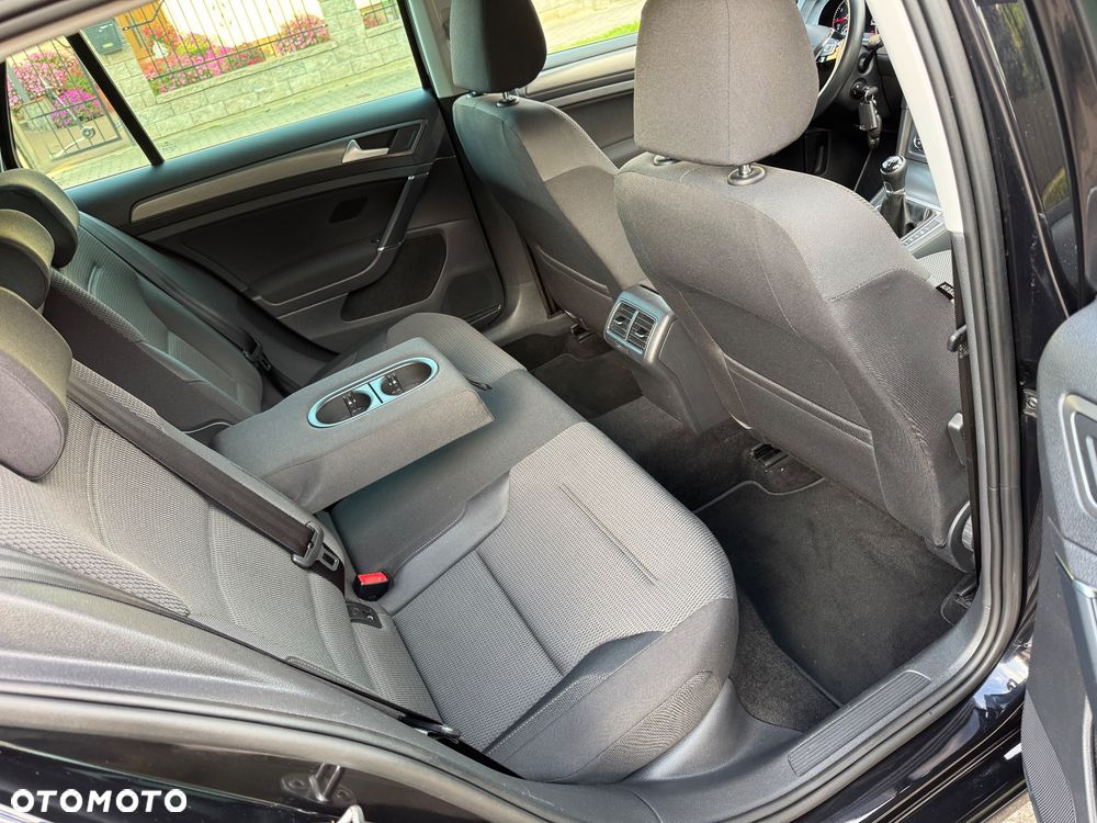 Volkswagen Golf 1.2 TSI BlueMotion Technology Trendline - 31