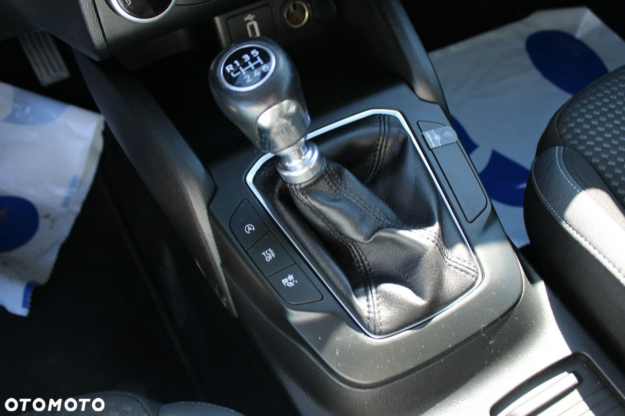 Ford Focus - 24