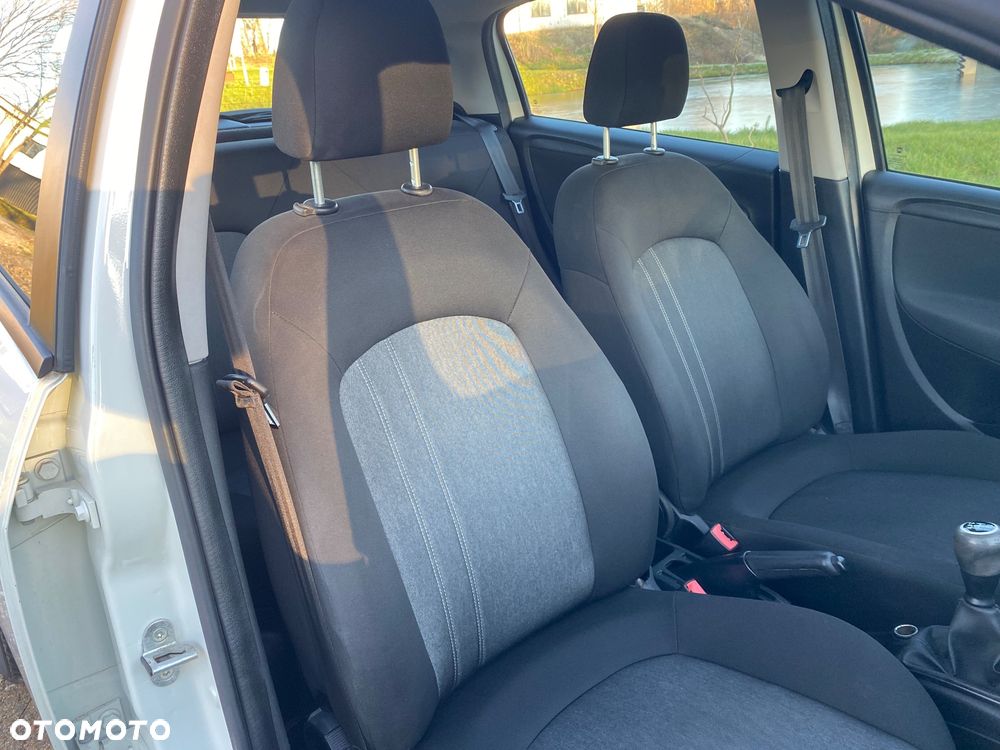 Fiat Punto - 16