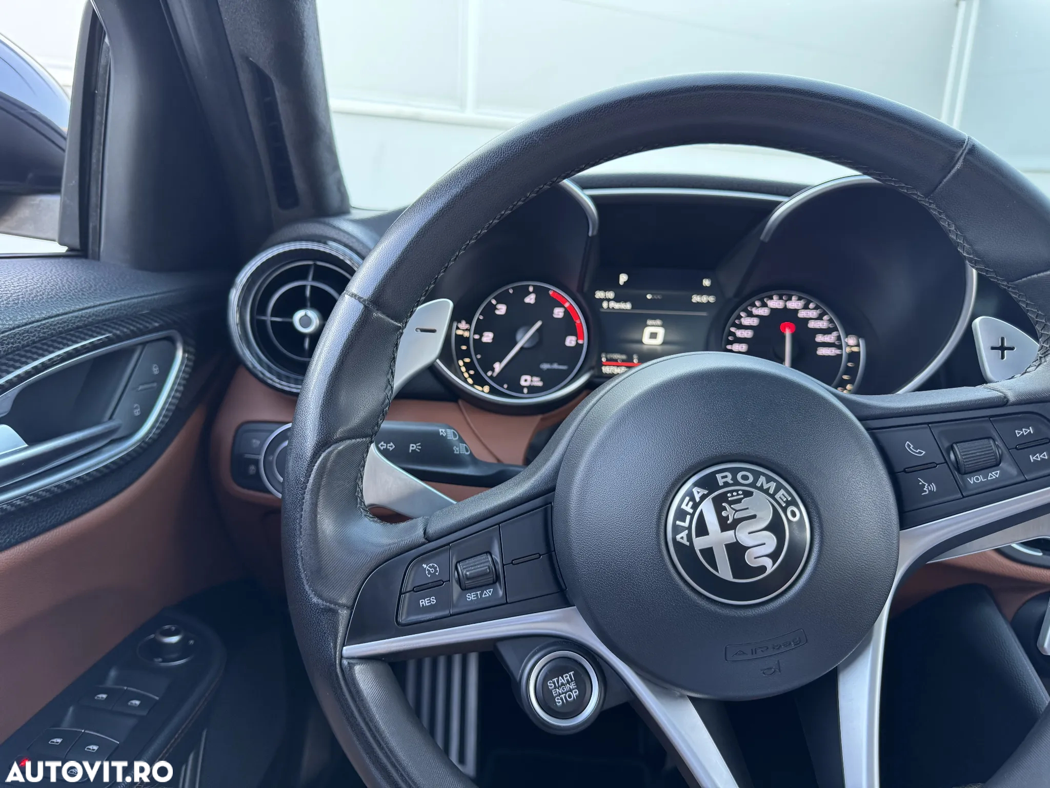 Alfa Romeo Giulia 2.2 Diesel AT8-Q4 Veloce - 17