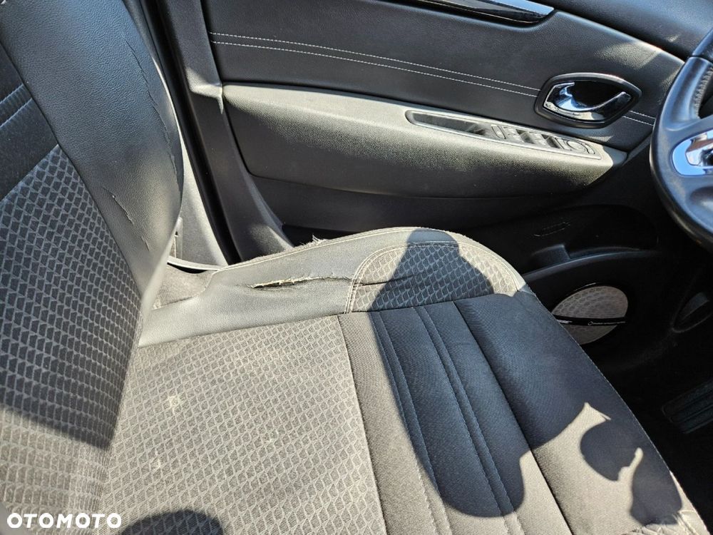 Renault Grand Scenic - 30