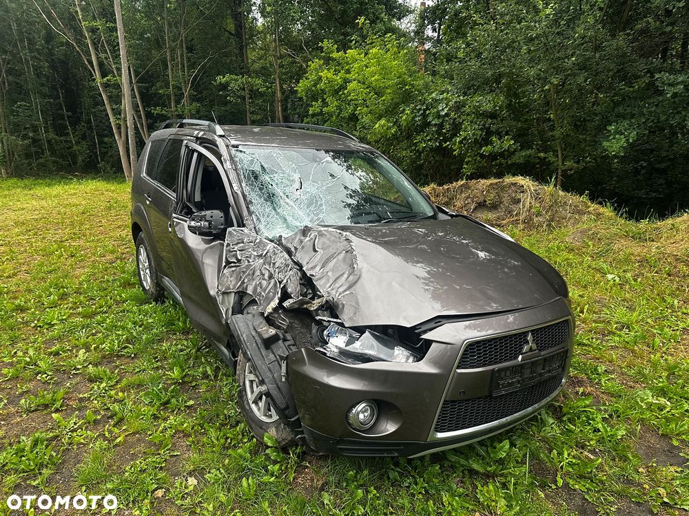 Mitsubishi Outlander 2.0 Comfort - 1