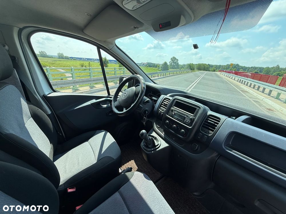 Opel Vivaro - 5