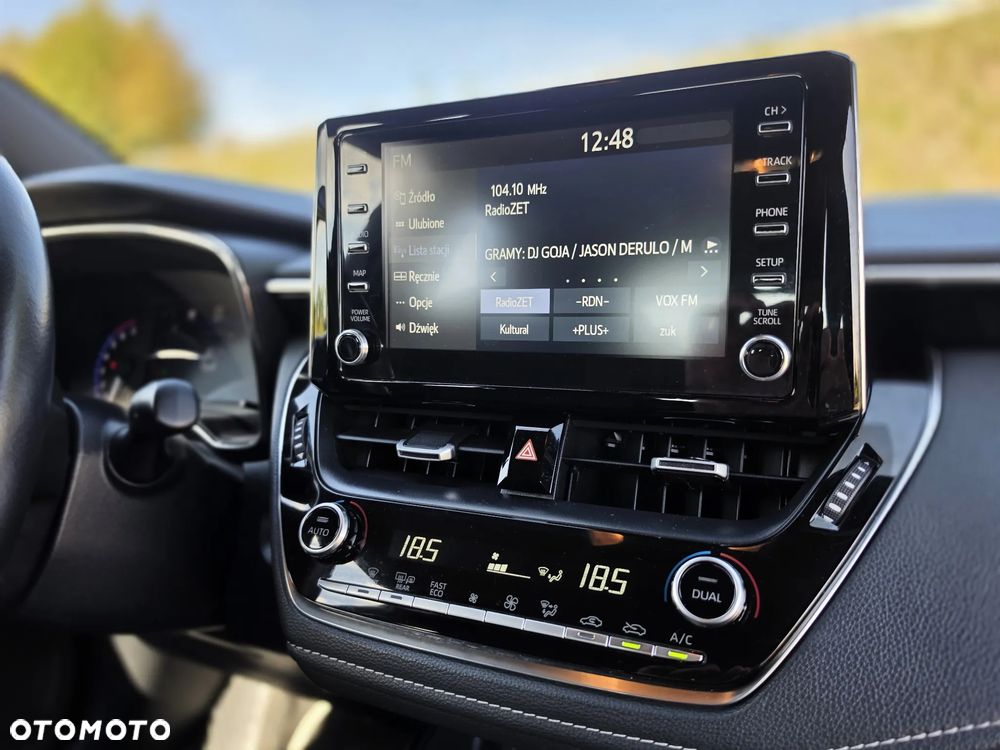 Toyota Corolla 1.8 Business Edition - 37