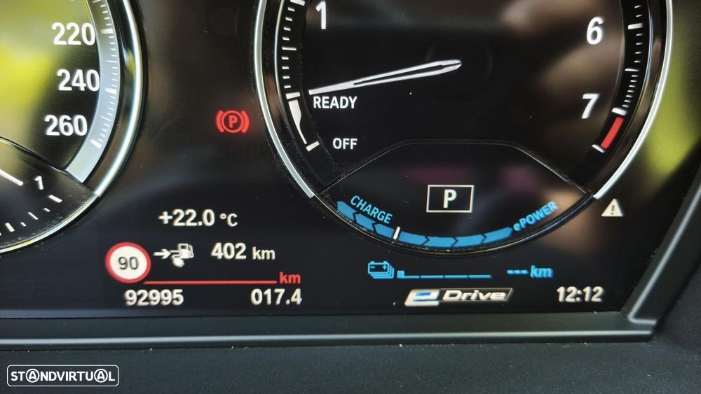 BMW X1 25 e xDrive Corporate Edition - 33