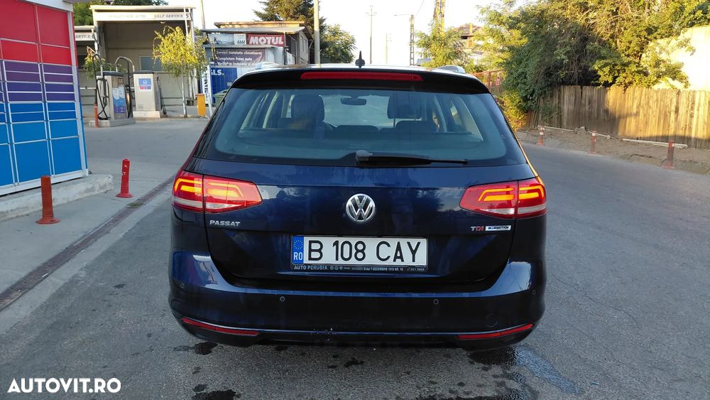 Volkswagen Passat 1.6 TDI (BlueMotion Technology) DSG Comfortline - 2