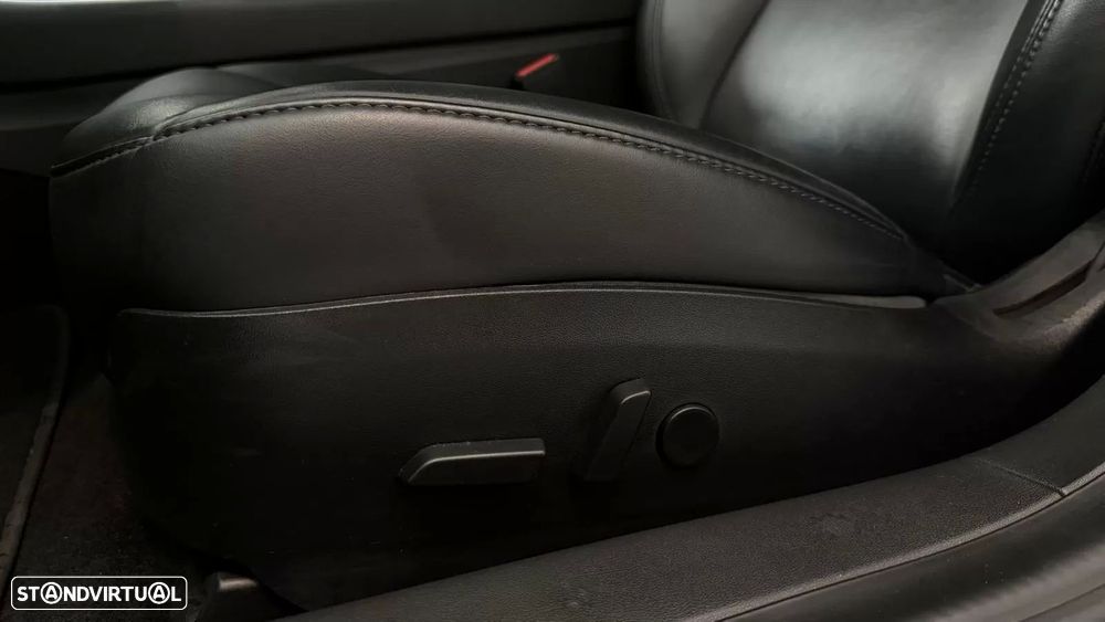 Tesla Model 3 Long Range Tração Integral - 21