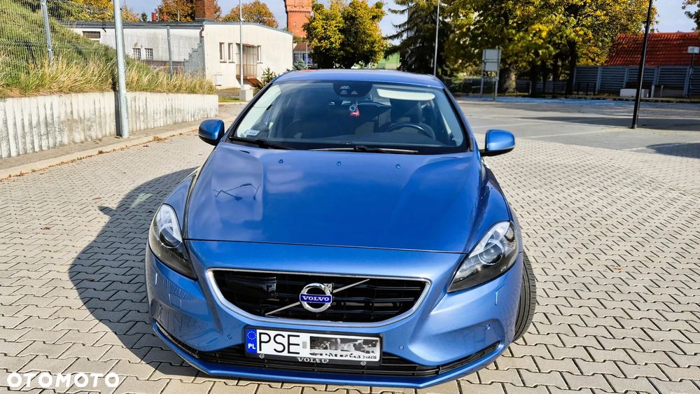 Volvo V40 2014 photo 2