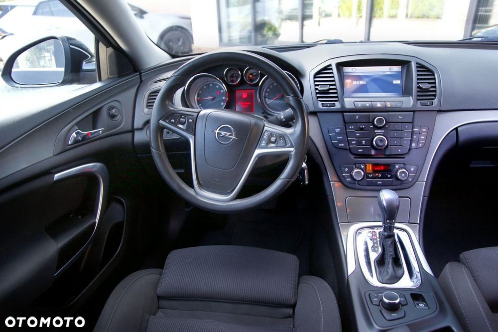 Opel Insignia 2.0 Turbo Automatik Cosmo - 10