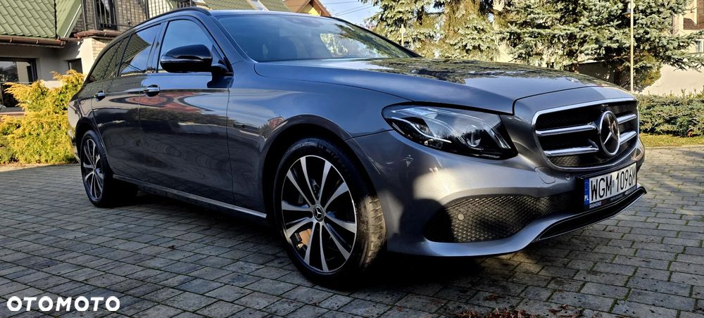 Mercedes-Benz Klasa E 220 d 9G-TRONIC - 8