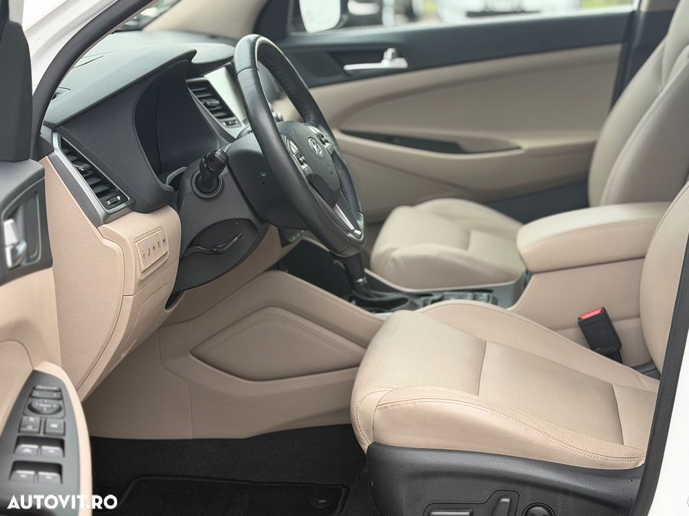 Hyundai Tucson 2.0 CRDI 4WD 6AT Premium+ - 15