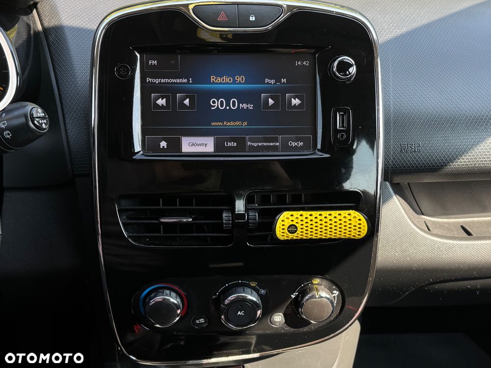 Renault Clio 1.2 16V Life - 15