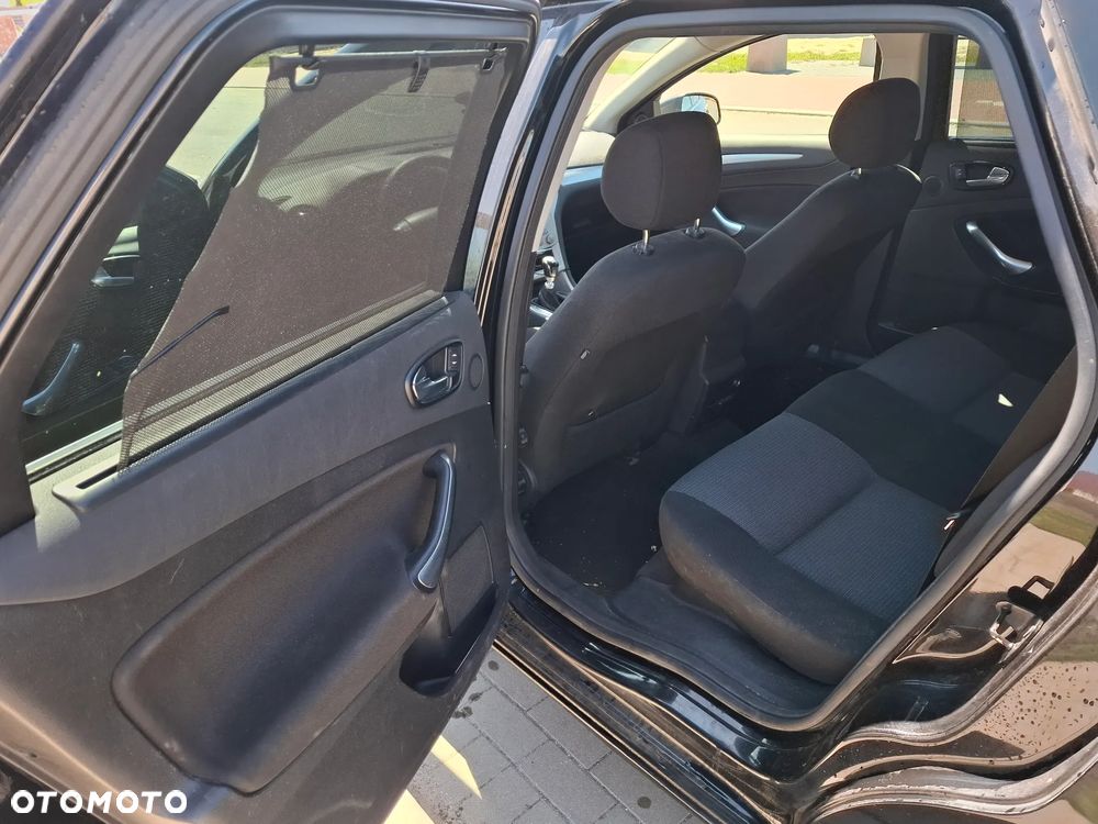 Ford Mondeo - 11