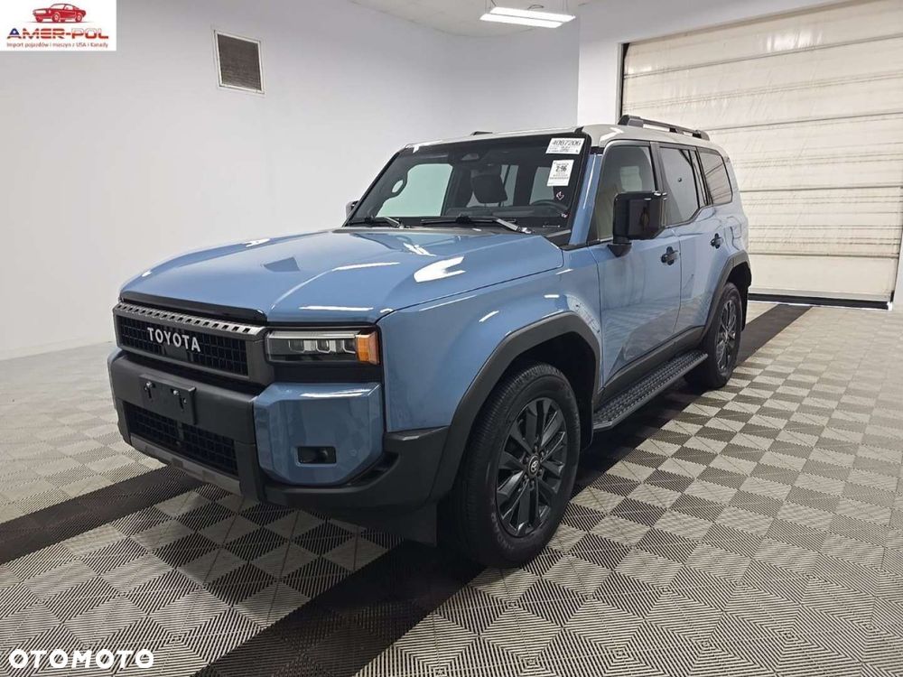 Toyota Land Cruiser - 1